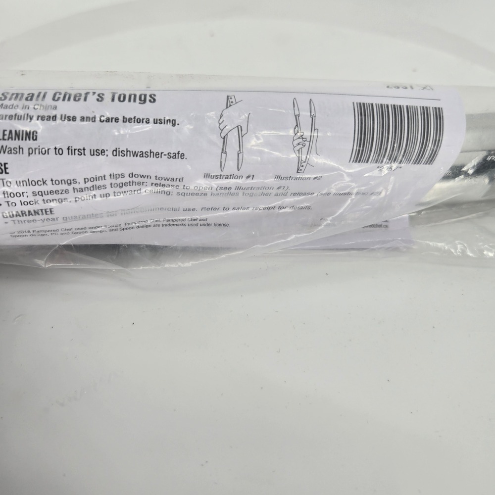 Pampered Chef Small Chef's Tongs 2957 Stainless Steel Silicone Tips New In Pack - Picture 5 of 6